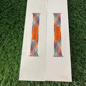 Apple Watch 40MM Pride Edition Braided Solo Loop SIZE 5